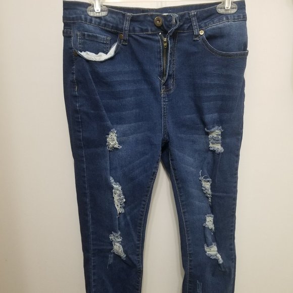 Celebrity Ace Denim - Celebrity Ace distressed sz 11/30 jeans